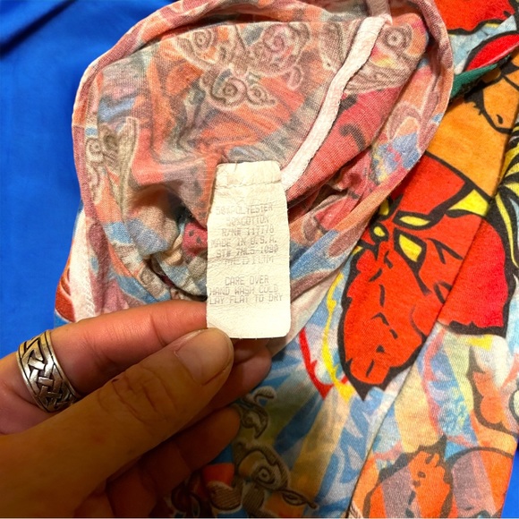 LOVE STITCH Floral Graphic Tee 💕~ Women Size MEDIUM - Picture 9 of 13